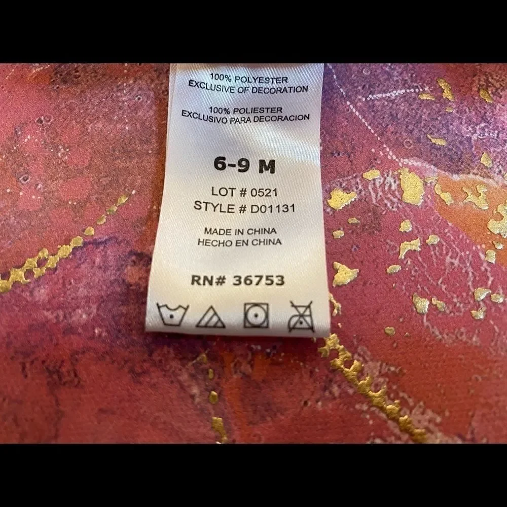 🛍Little joy Girls size 6-9 moths one piece floral Pijama